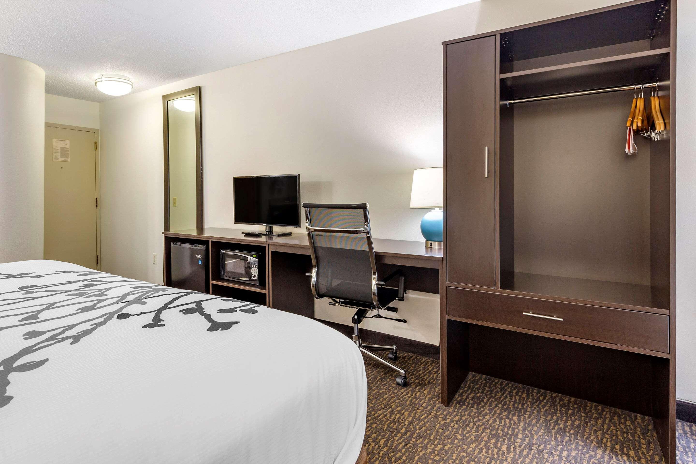 Sleep Inn Henderson I-85 Exteriör bild